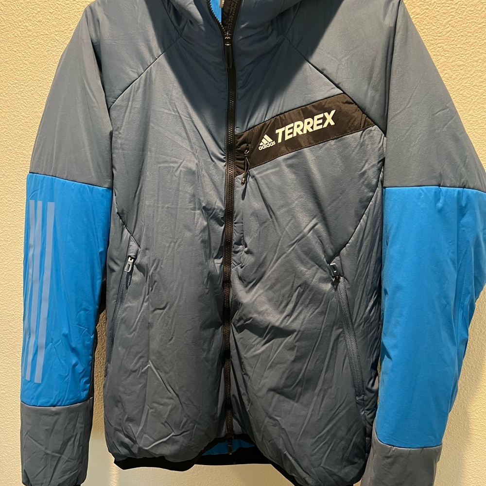 Adidas - Picture 2 of 3